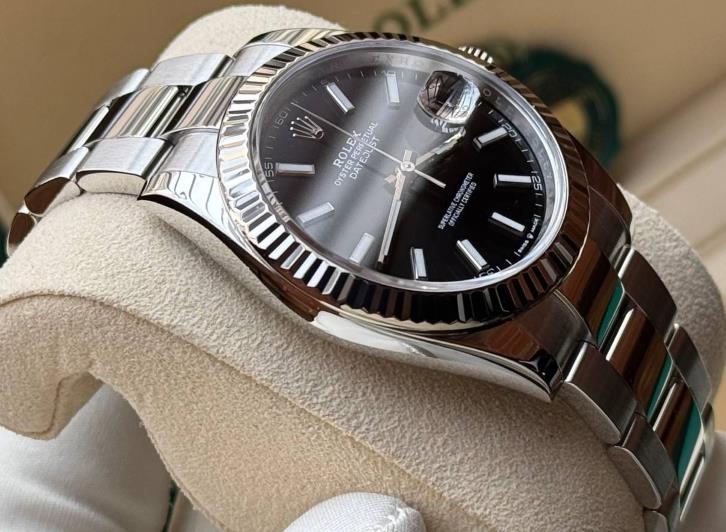 Rolex Datejust 126334-0017