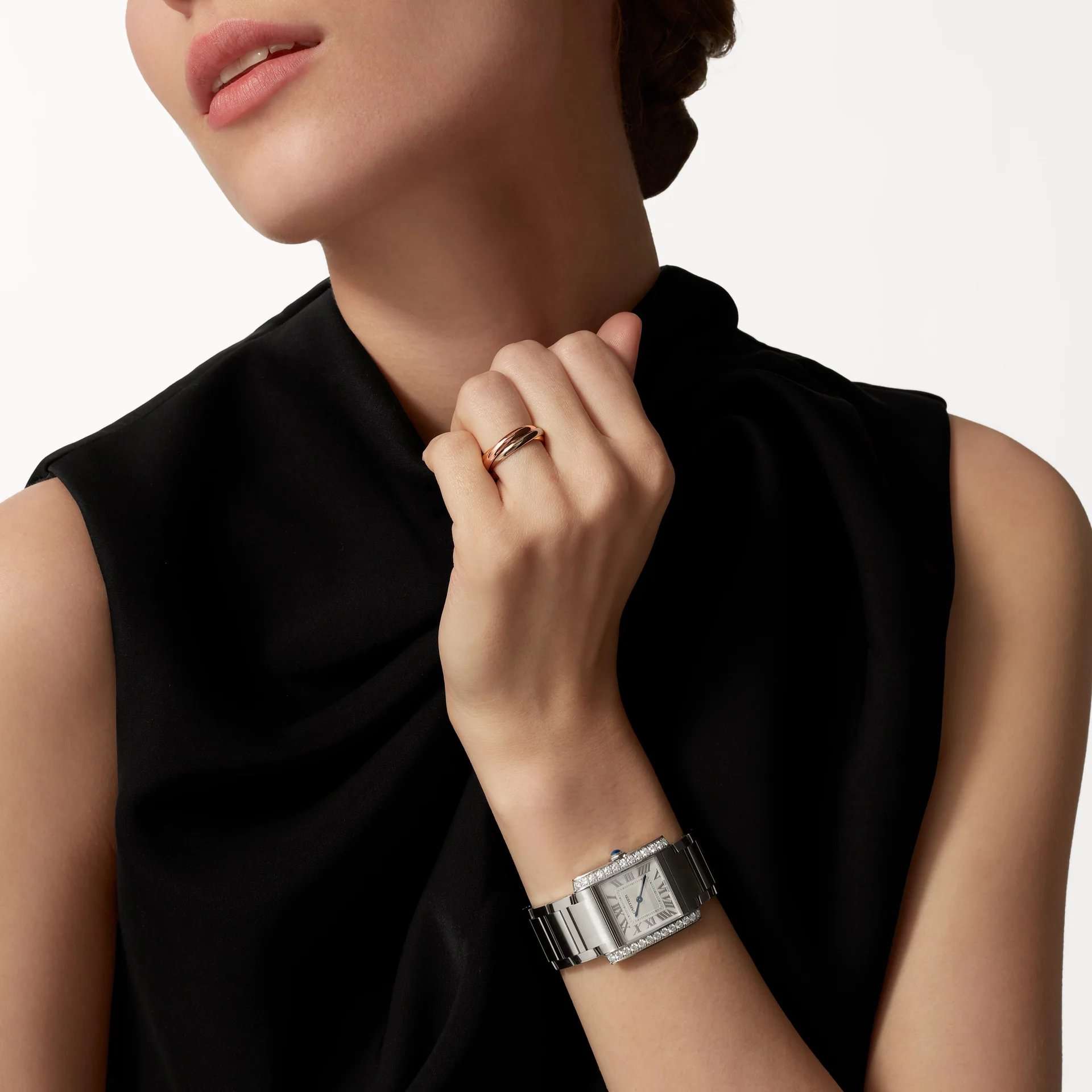 Cartier Tank Francaise Medium model W4TA0021