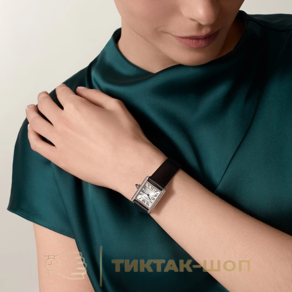 Cartier Tank Must Small model W4TA0016